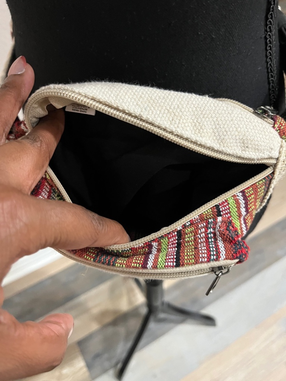 Beautiful Neutral Woven Belt Bag with Red Accent Stripe Fanny Pack Bohemian Chic - Picture 7 of 10